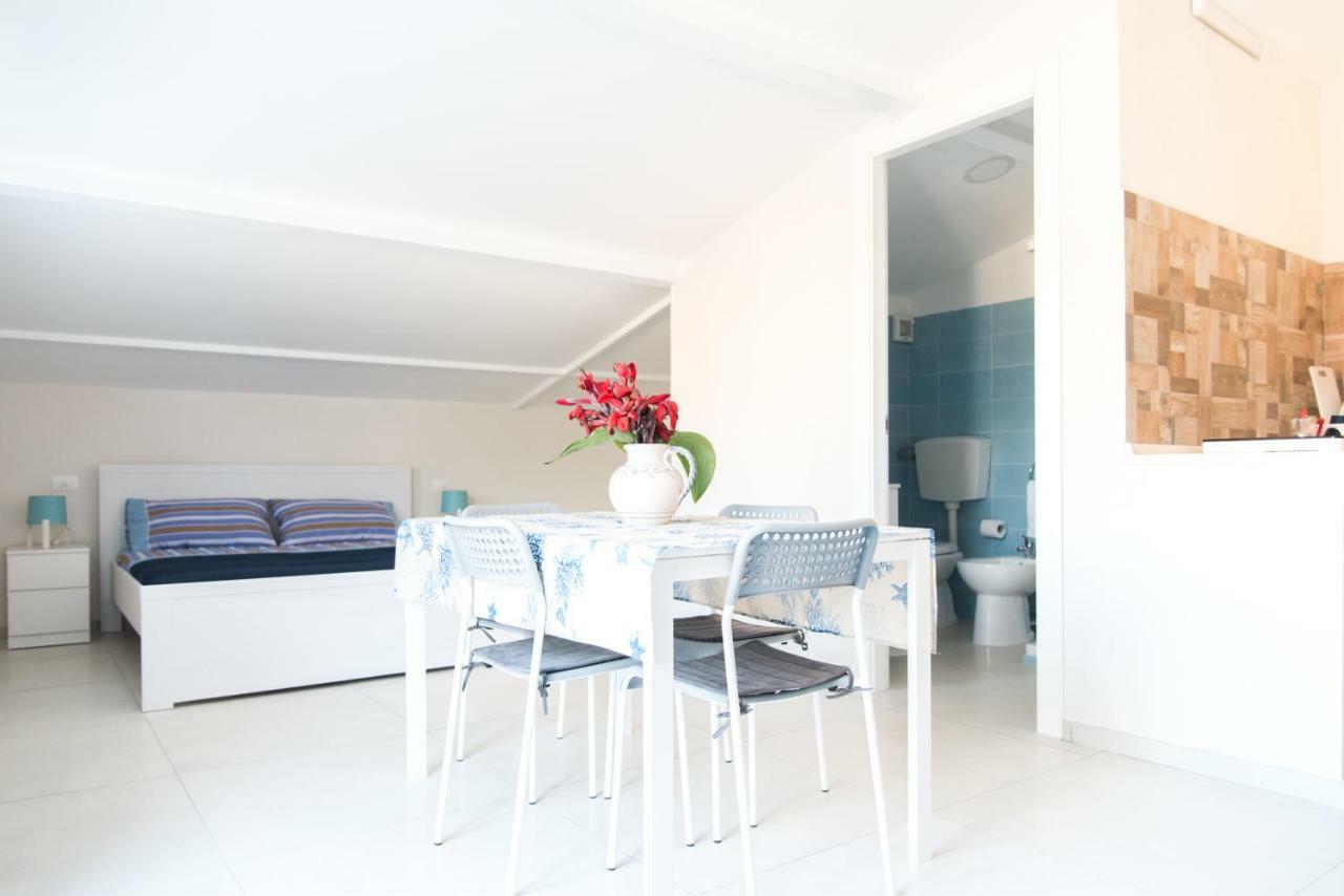 Casa Vacanze Albora Punta Secca Exteriör bild