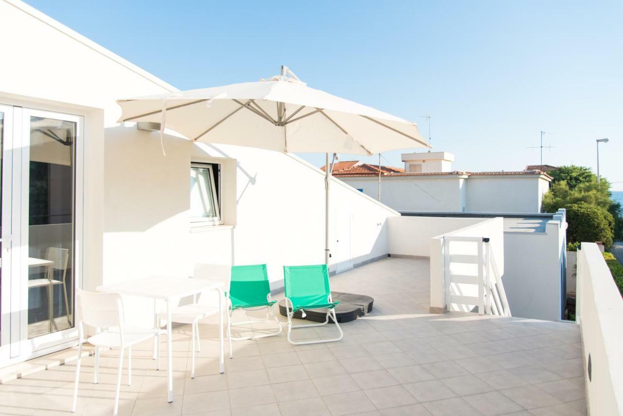 Casa Vacanze Albora Punta Secca Exteriör bild