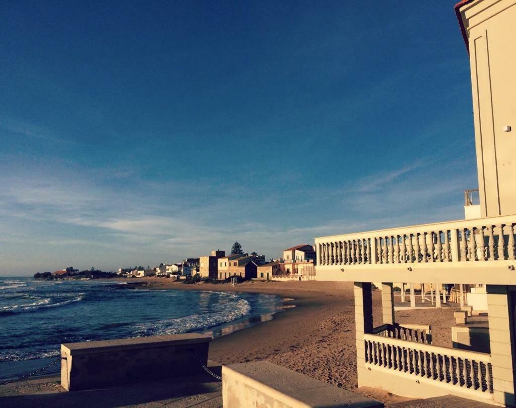 Casa Vacanze Albora Punta Secca Exteriör bild